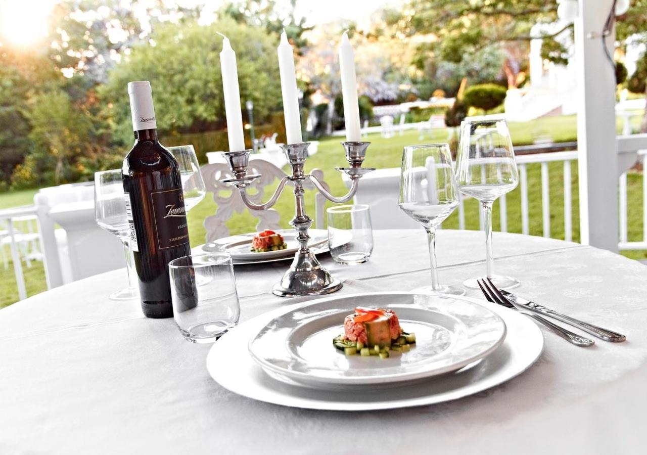 Parkes Manor Hotell Knysna Exteriör bild